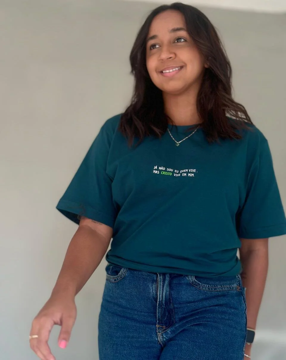 Camisa Unissex Cristo Vive em Mim - imagem do produto