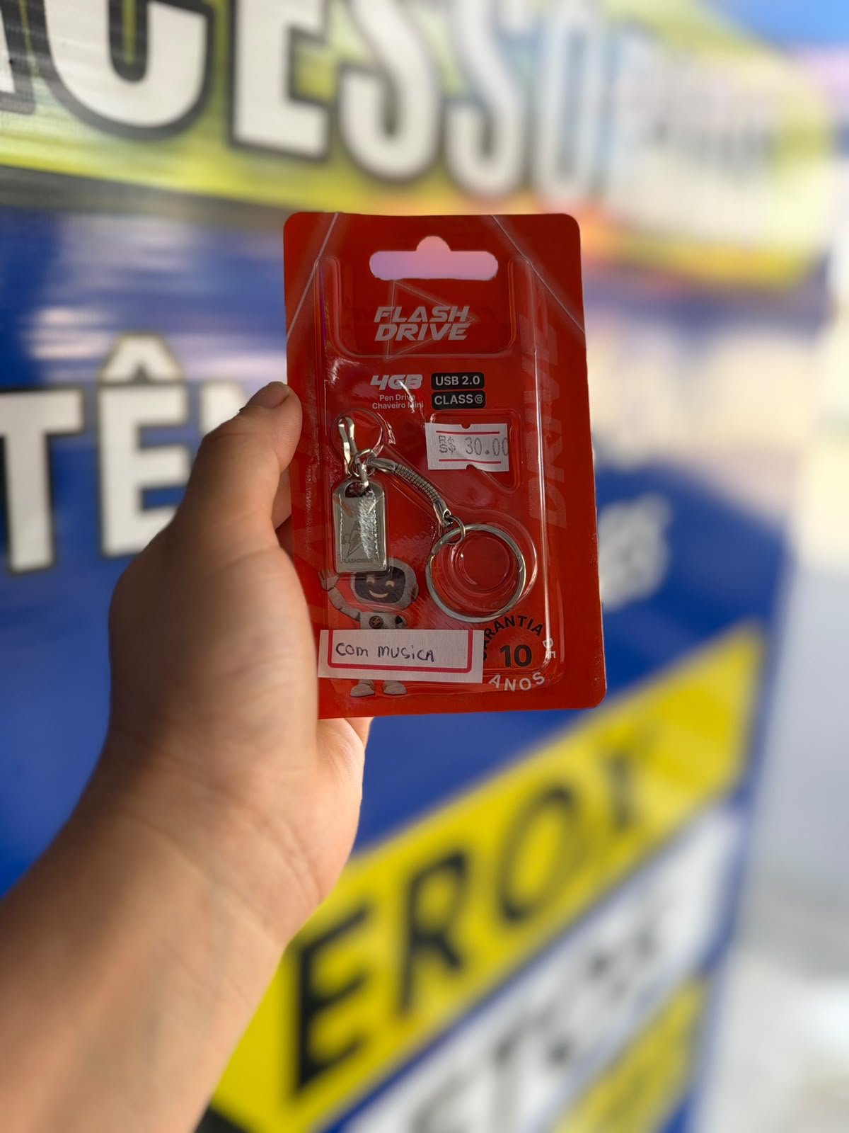 PENDRIVE FLAHSDRIVE 4GB COM MÚSICA