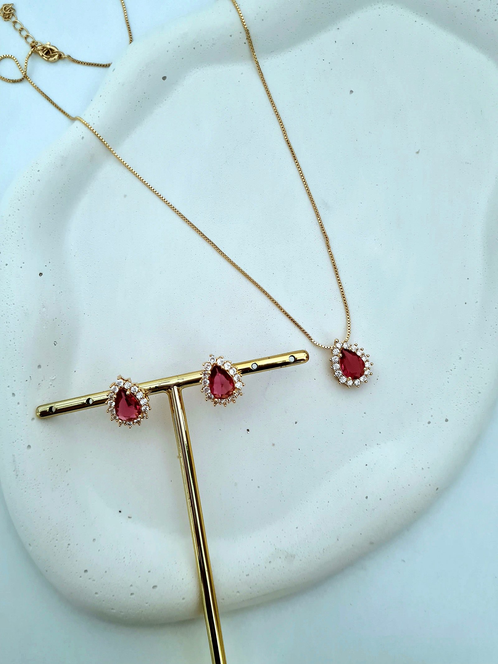 Conjunto Gota Rubi