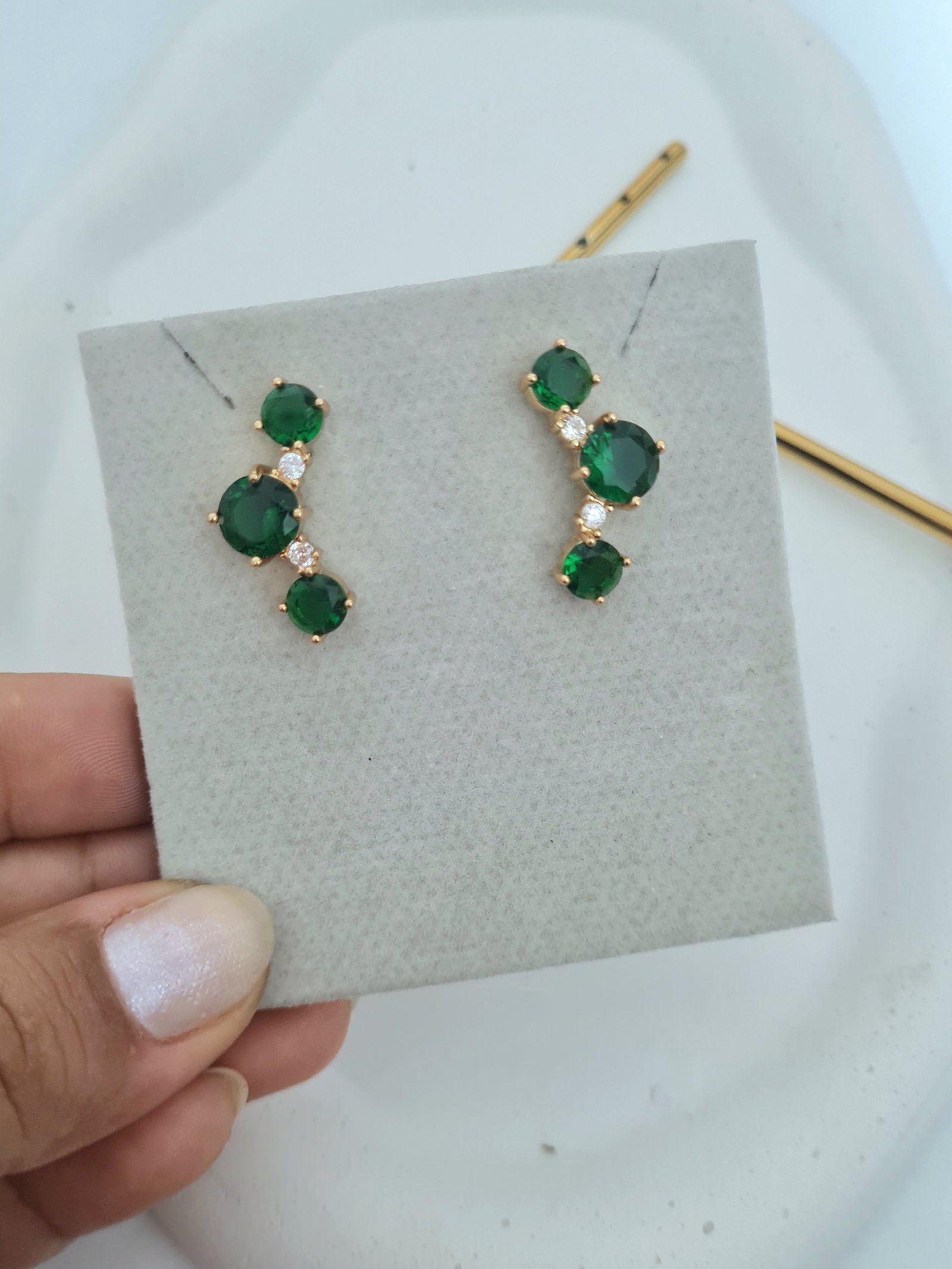 Ear cuff esmeralda