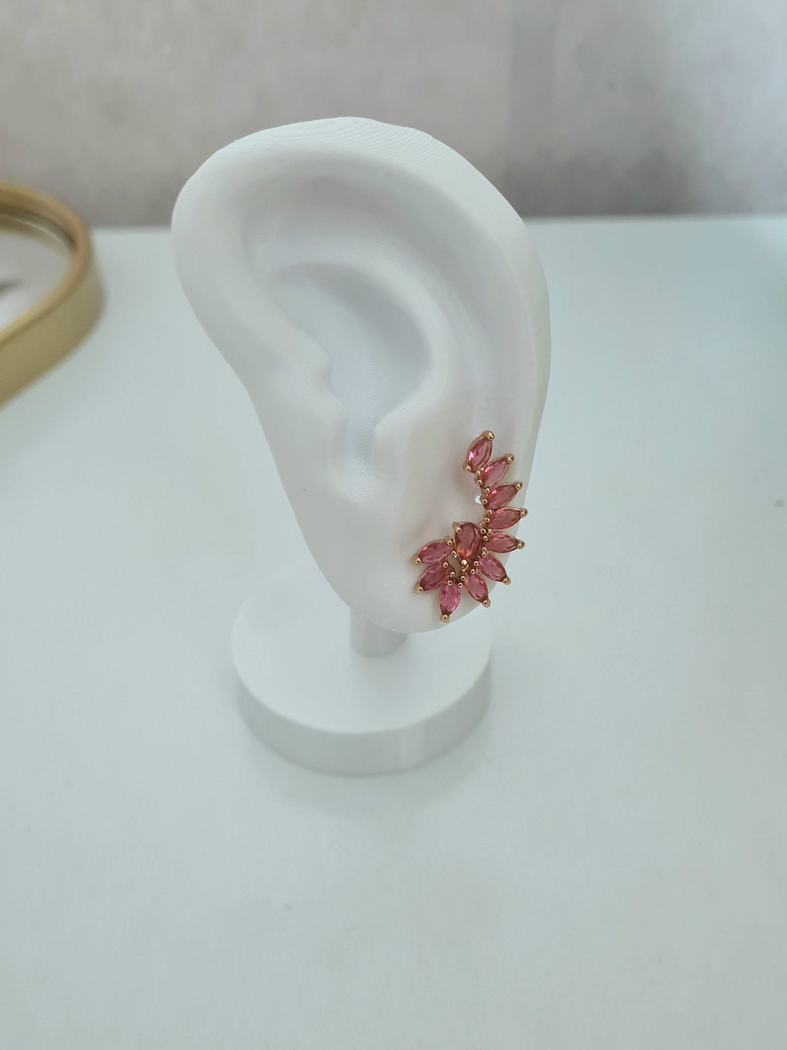 Ear Cuff Pink - imagem do produto